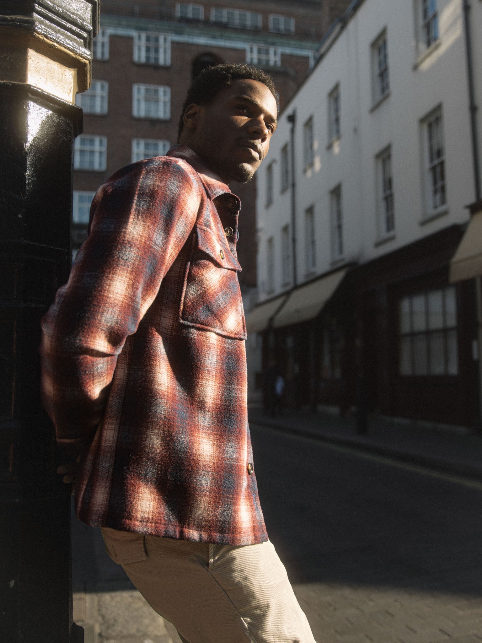 Modelshot / Salute Navy / Detail